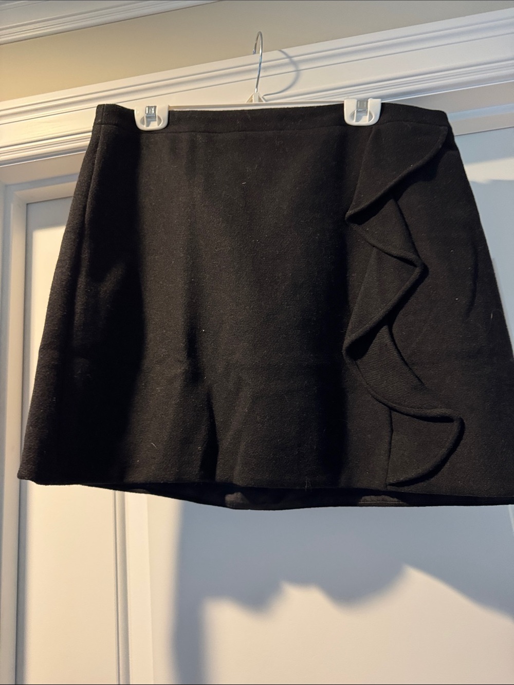Black Ruffle Detail Women's Skirt